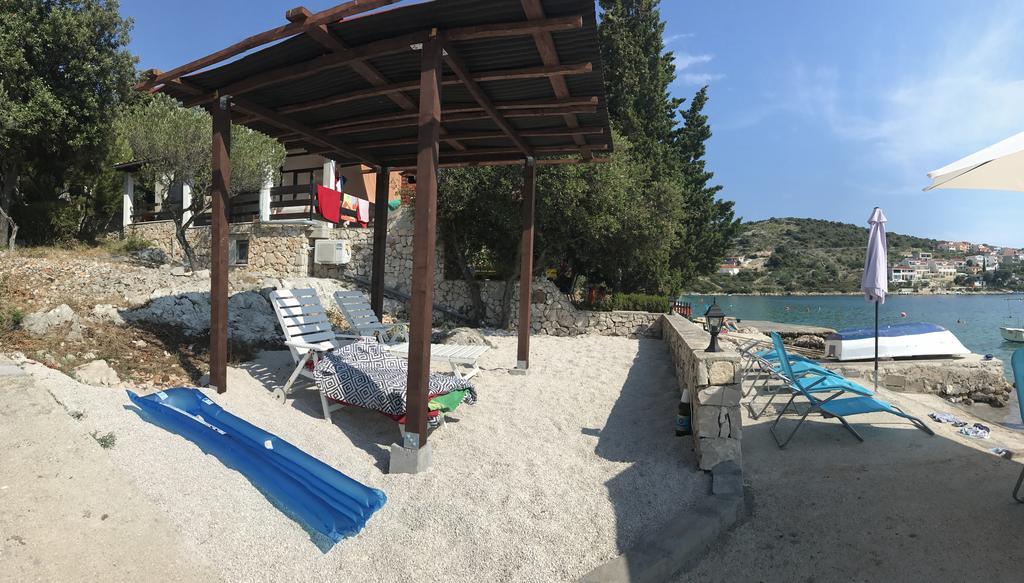 Villa Rose Ann روغوزنيكا المظهر الخارجي الصورة
